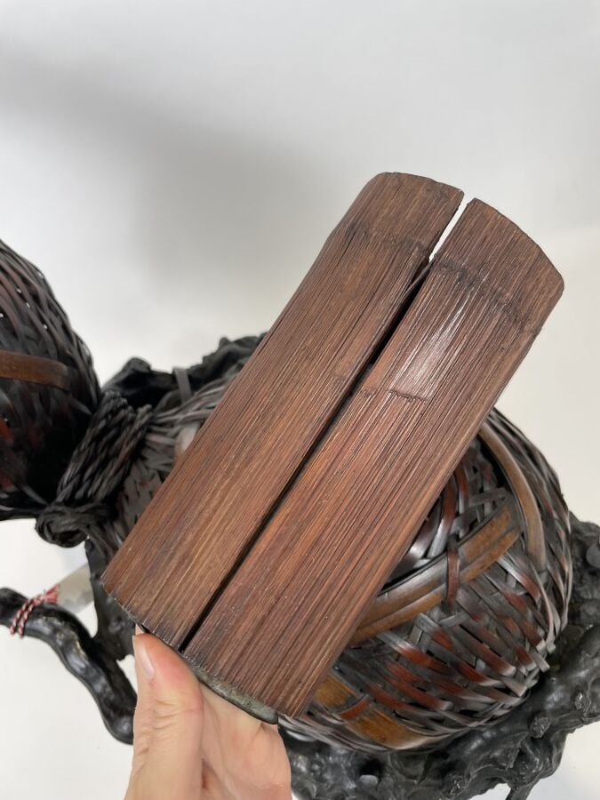 JAPON - XXème siècle - Grand panier en forme de double gourde en bambou tressé…