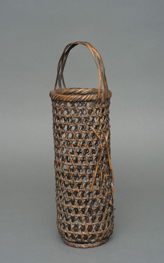 JAPON - XXème siècle - Grand panier pour arrangement floral ikebana en bambou t…