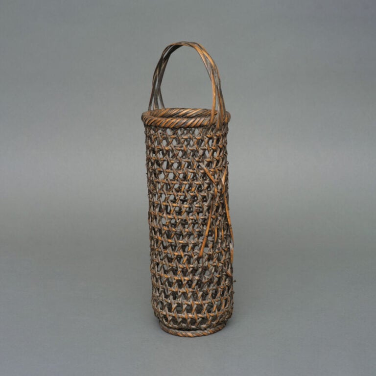 JAPON - XXème siècle - Grand panier pour arrangement floral ikebana en bambou t…