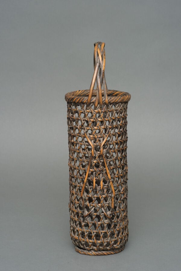 JAPON - XXème siècle - Grand panier pour arrangement floral ikebana en bambou t…