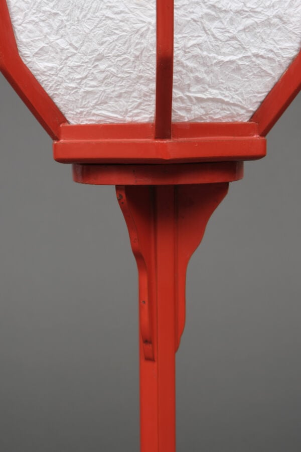 JAPON - XXème siècle - Paire de lanternes en laque rouge et papier blanc washi…