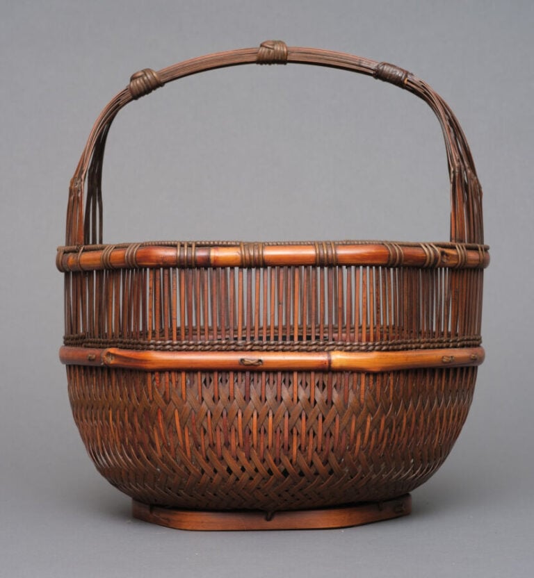 JAPON - XXème siècle - Panier pour arrangement floral ikebana hexagonal en osie…