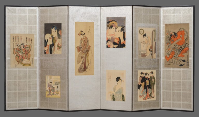 JAPON - XXème siècle. - Paravent à six panneaux, garni de neuf gravures sur boi…