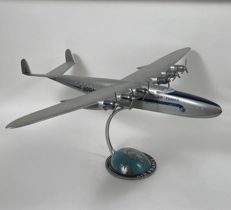Latécoère 631 Air France F-BDRA au 1/50ème en bois et métal, 1946, réalisé par…