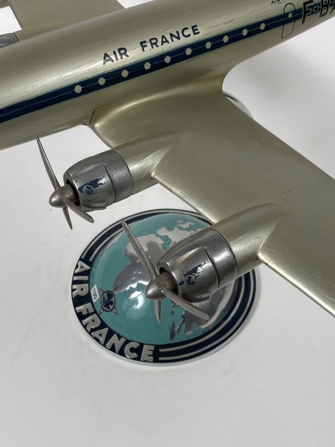 Lockheed 1049 Constellation Air France F-BAZA au 1/50ème en bois et métal peint…