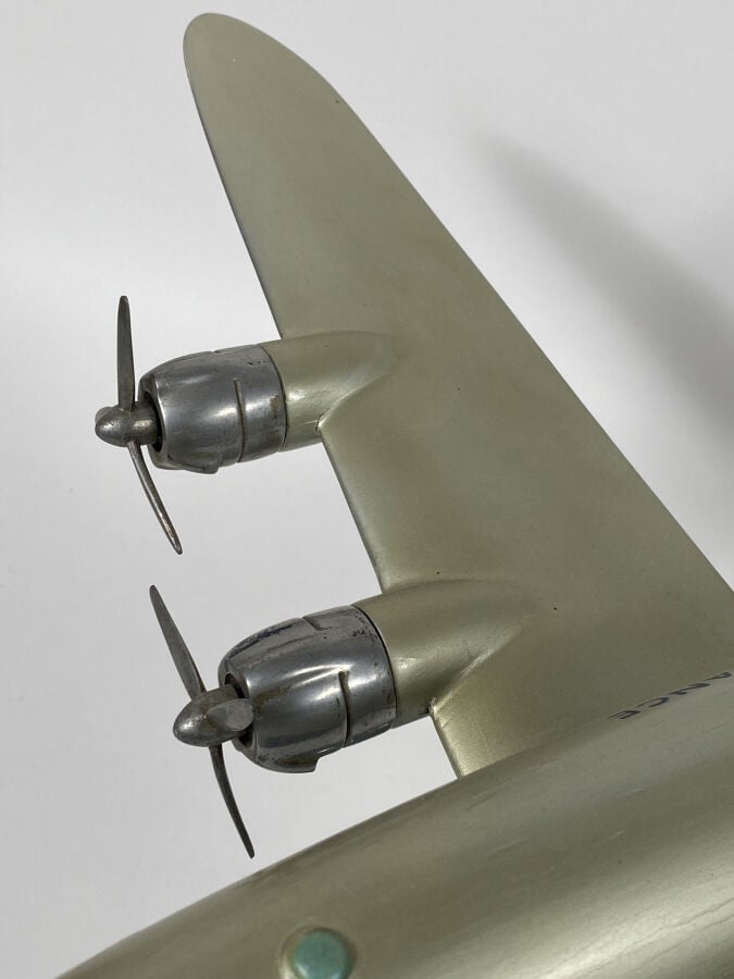 Lockheed 1049 Constellation Air France F-BAZA au 1/50ème en bois et métal peint…