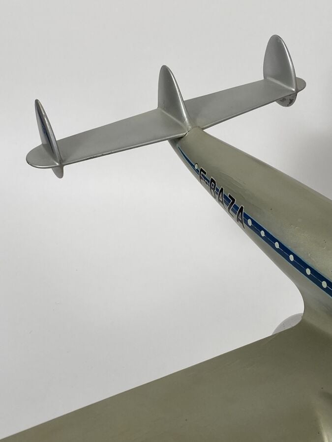Lockheed 1049 Constellation Air France F-BAZA au 1/50ème en bois et métal peint…
