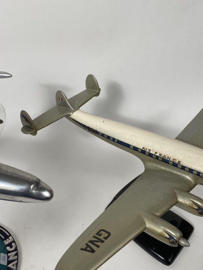 Lockheed 1049 Constellation Air France F-BGNA au 1/60ème en aluminium peint réa…
