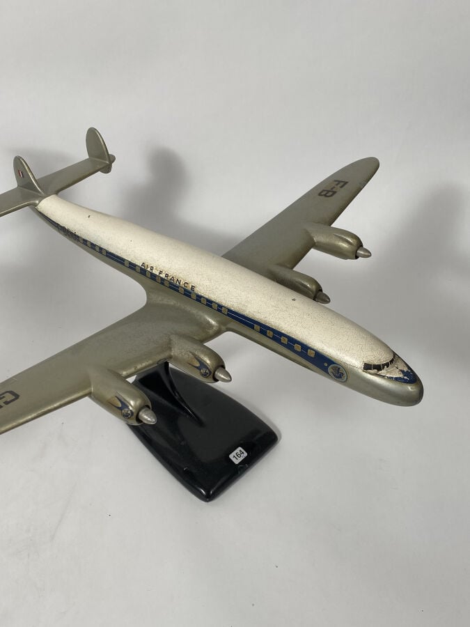 Lockheed 1049 Constellation Air France F-BGNA au 1/60ème en aluminium peint réa…