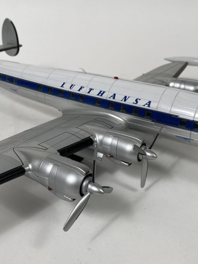 Lockheed 1049 G super Constellation Deutsche Lufthansa D-ALID au 1/72ème en zam…