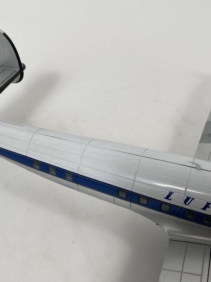Lockheed 1049 G super Constellation Deutsche Lufthansa D-ALID au 1/72ème en zam…