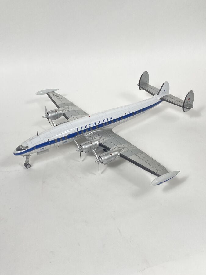 Lockheed 1049 G super Constellation Deutsche Lufthansa D-ALID au 1/72ème en zam…