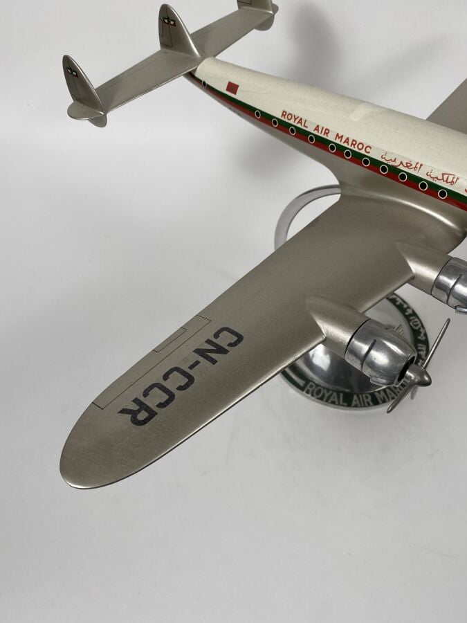 Lockheed 749 Constellation Royal Air Maroc CN-CCR au 1/50ème en bois et métal p…