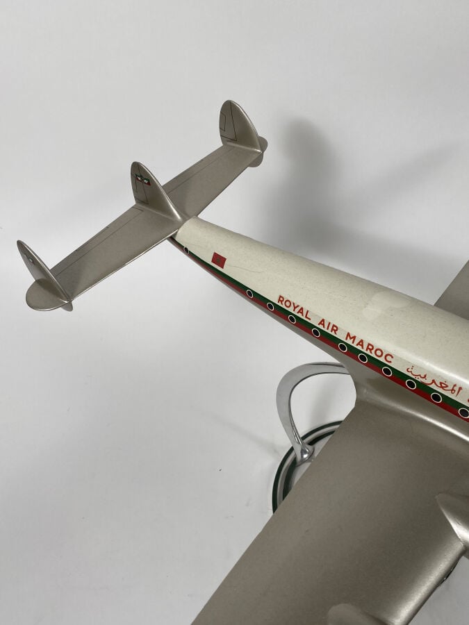 Lockheed 749 Constellation Royal Air Maroc CN-CCR au 1/50ème en bois et métal p…