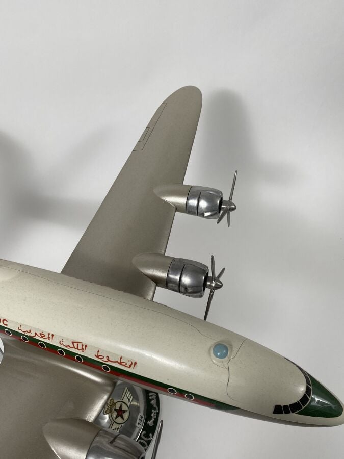 Lockheed 749 Constellation Royal Air Maroc CN-CCR au 1/50ème en bois et métal p…