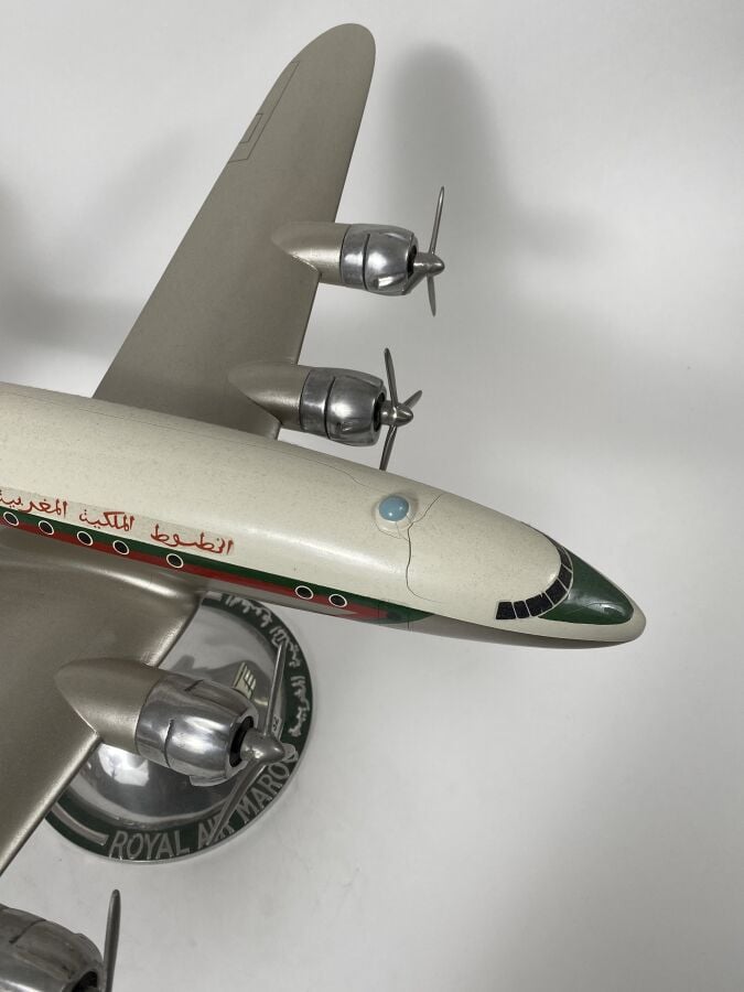 Lockheed 749 Constellation Royal Air Maroc CN-CCR au 1/50ème en bois et métal p…