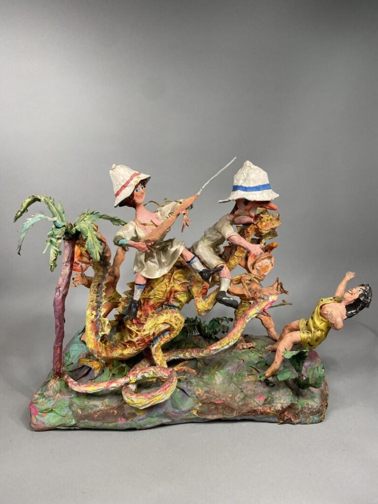 Maquette de char de Carnaval en papier mâché peint polychrome figurant une scèn…