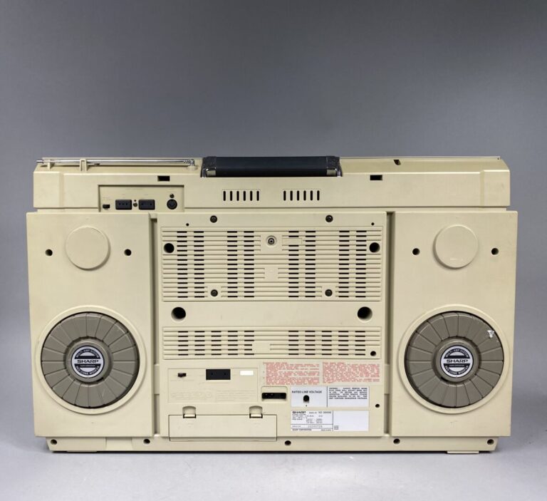 SHARP - Boom box/ chaine Hifi - VZ-2000 E stereo système - 45 x 72.5 x 18.5 cm…