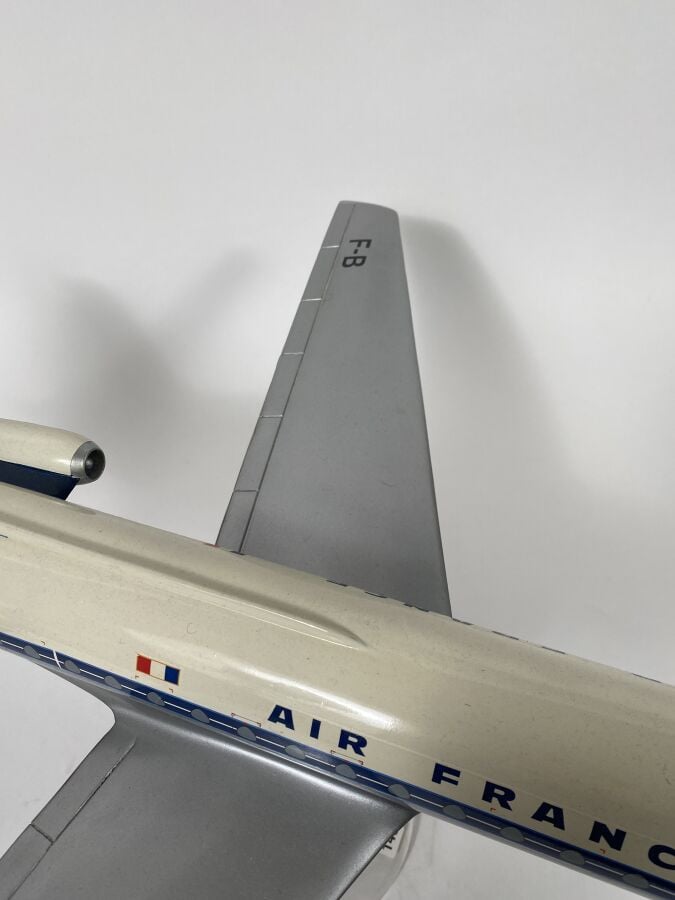 Sud Aviation SE 210 Caravelle Air France FBHRA au 1/50ème en résine peinte réal…