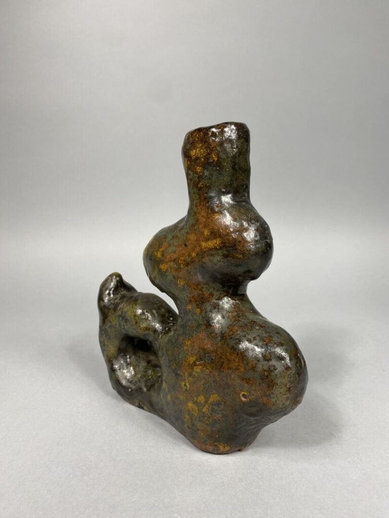 Travail des années 1960 - Sculpture en terre cuite émaillée - H : 23.5 cm - (re…