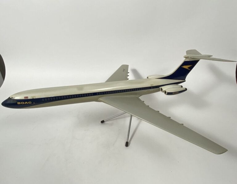Vickers ViC10 BOAC G-BOAC au 1/72ème en résine réalisé par Westeway Models (GB)…