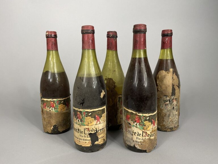 Ensemble de 5 bouteilles, cuvée de l'Arières - (capsules et étiquettes très abi…