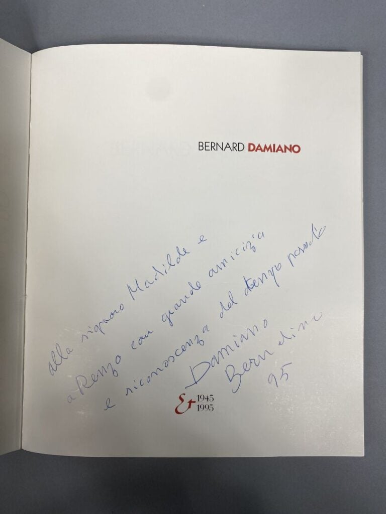 Ensemble de deux livres d'art dédicacés sur Bernard Damiano - On joint trois ca…