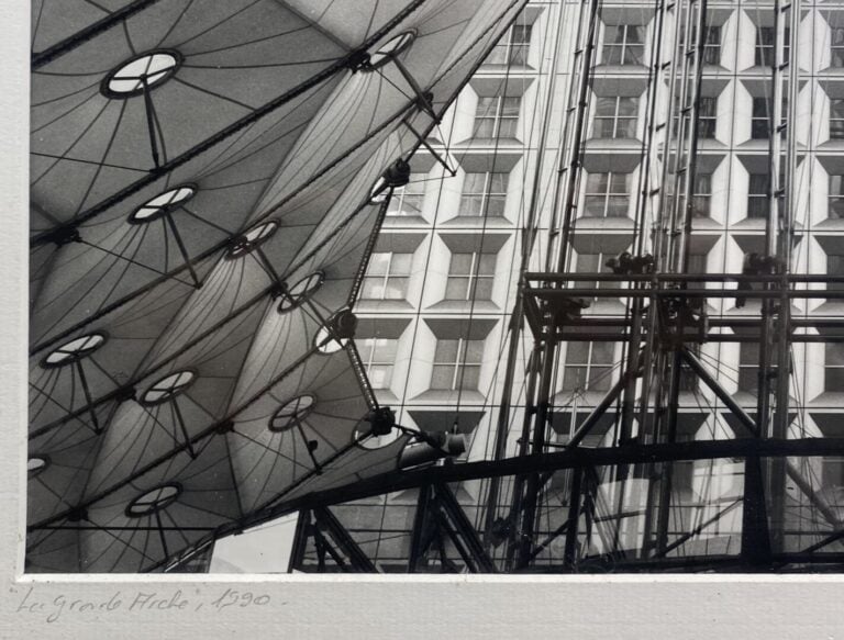 Paul MAURER (né en 1951) - La grande arche, 1990 - Photographie - Signée en bas…