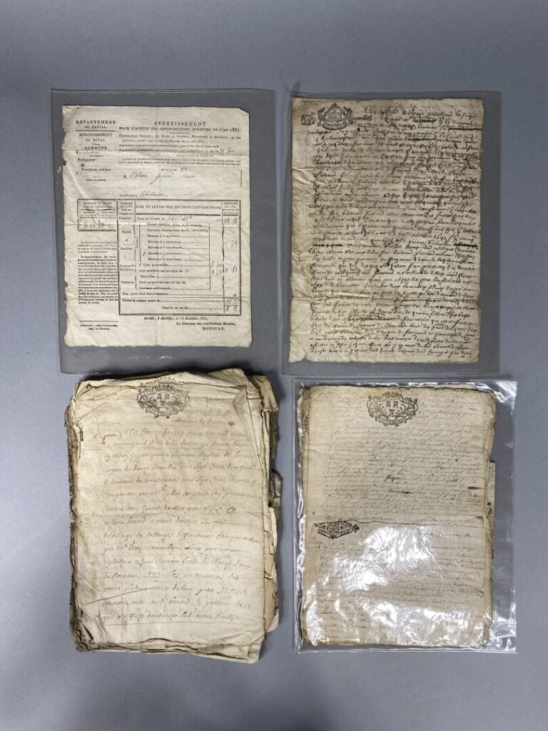 Réunion de documents concernant principalement le couvent des religieuses de la…