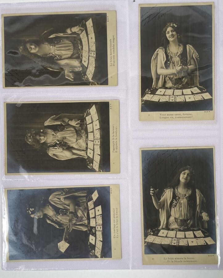 CARTES POSTALES. retour du marché et diseuse de bonne aventure