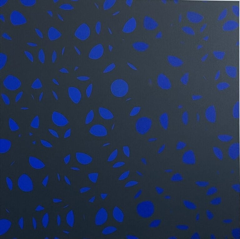 Composition forme bleue, sur fond gris - Acrylique sur toile, - 100 x 100 cm