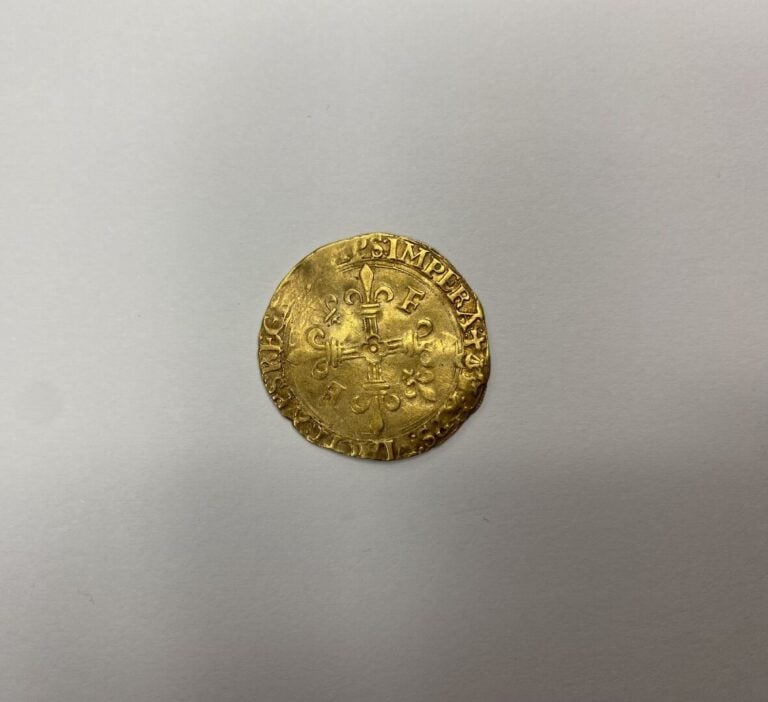 France - François Ier (1515-1547) - Ecu d'or au soleil - A : Ecu couronné surmo…