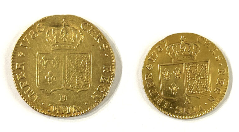 France - Louis XVI (1774-1791) - Lot de deux monnaies comprenant : - -Un Louis…