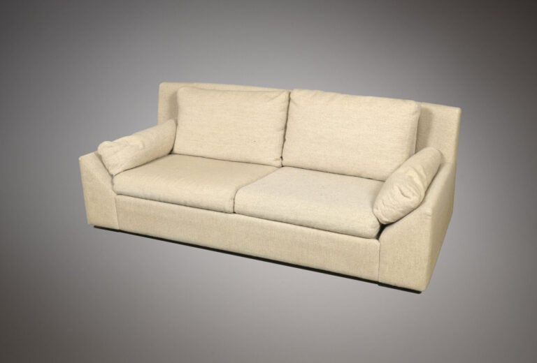 MOBILIER INTERNATIONAL - Paire de canapés deux places entièrement recouverts d'…