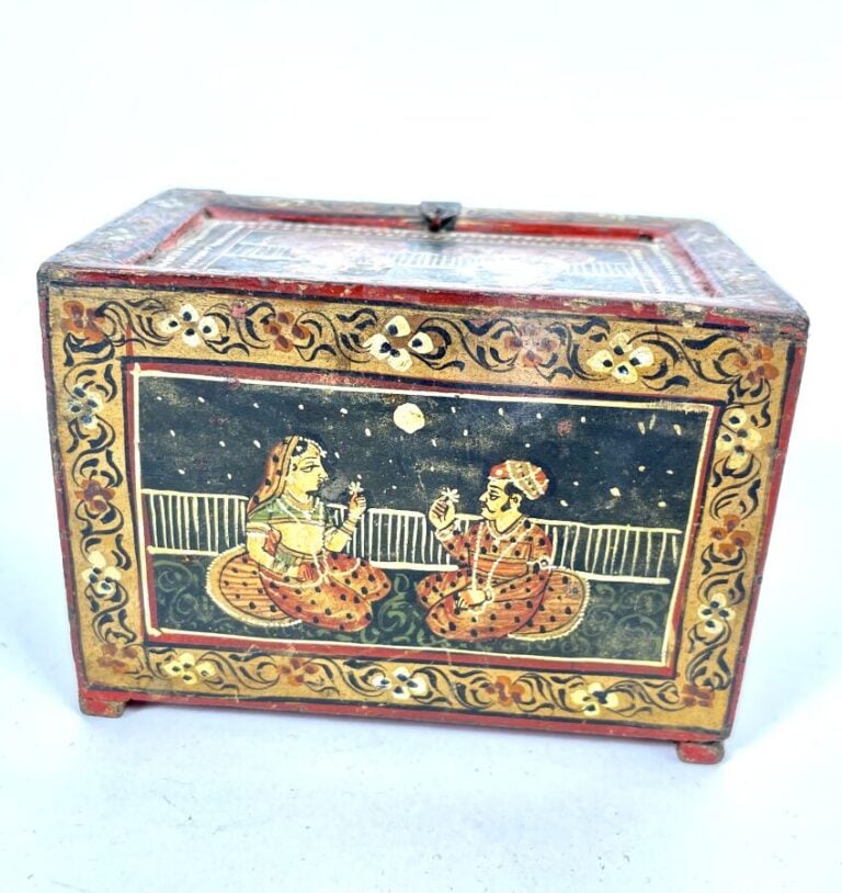 Plumier Kadjar à décor de personnages avec son réservoir (Longueur : 22 cm) - +…