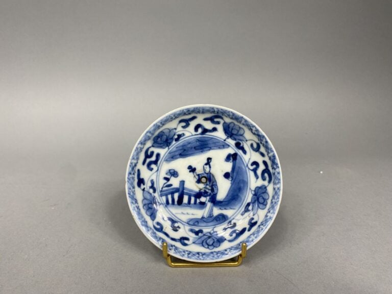 Chine du Sud / Vietnam - Ensemble de deux coupelles en porcelaine émaillée à dé…