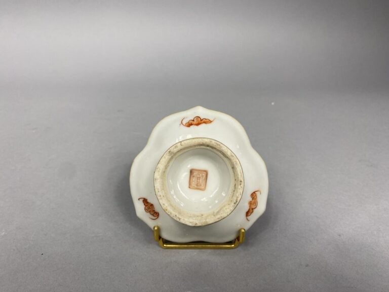 Chine du Sud / Vietnam - Ensemble de deux coupelles en porcelaine émaillée à dé…