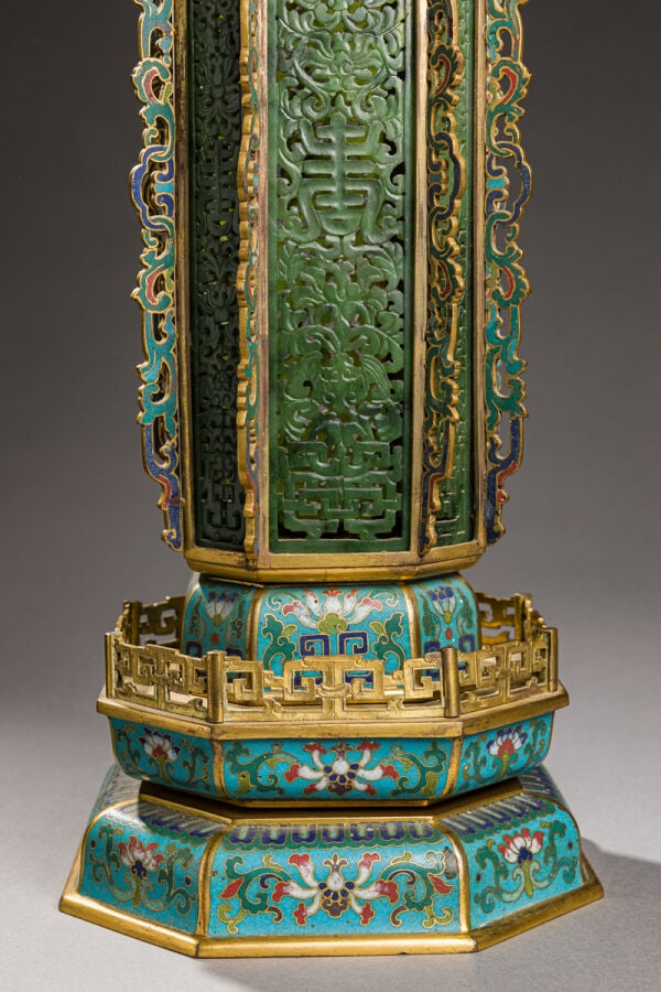CHINE - Epoque QIANLONG (1736 - 1795) - Paire de pavillons à encens (xiang ting…