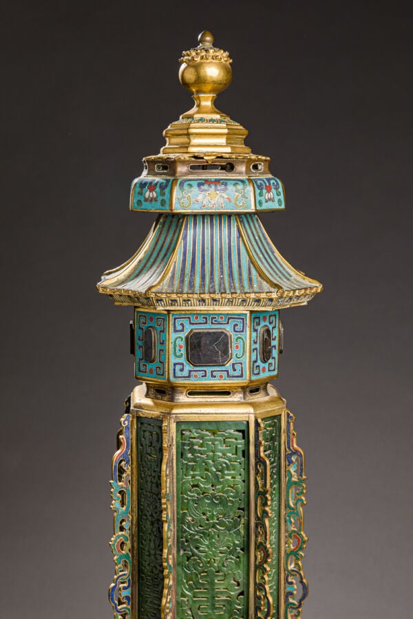 CHINE - Epoque QIANLONG (1736 - 1795) - Paire de pavillons à encens (xiang ting…