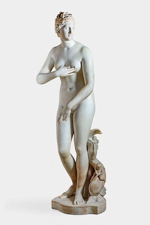 École française du XVIIIème siècle - Vénus Médicis - Marbre blanc - H. 160 cm -…