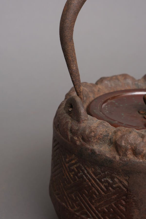JAPON - XIXème - XXème - Tetsubin (bouilloire) de la période Meiji (1868-1912),…