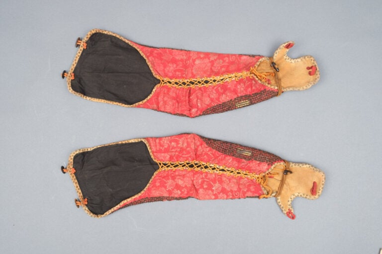 JAPON - XVIIIème -XIXème siècle - Armure dorée de la période Edo avec des cordo…