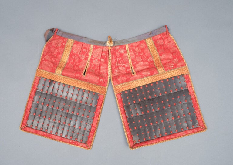 JAPON - XVIIIème -XIXème siècle - Armure dorée de la période Edo avec des cordo…