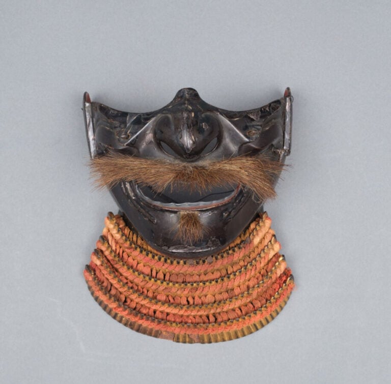 JAPON - XVIIIème -XIXème siècle - Armure dorée de la période Edo avec des cordo…