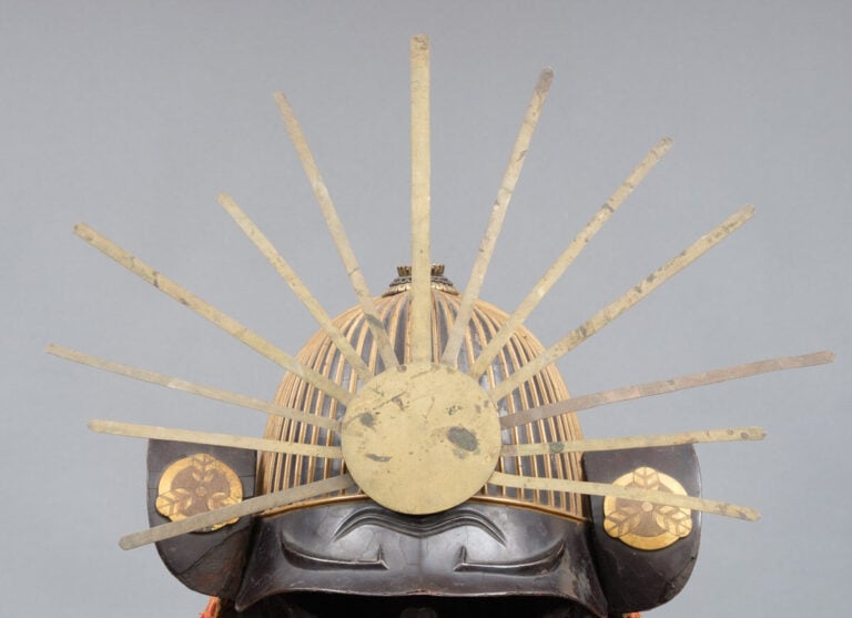 JAPON - XVIIIème -XIXème siècle - Armure dorée de la période Edo avec des cordo…