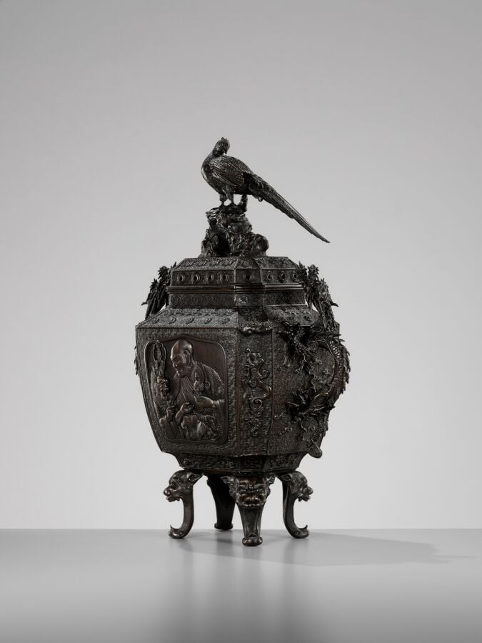 JAPON XVIIIème - XIXème siècle - Grand Koro (brûleur d'encens) en bronze de la…