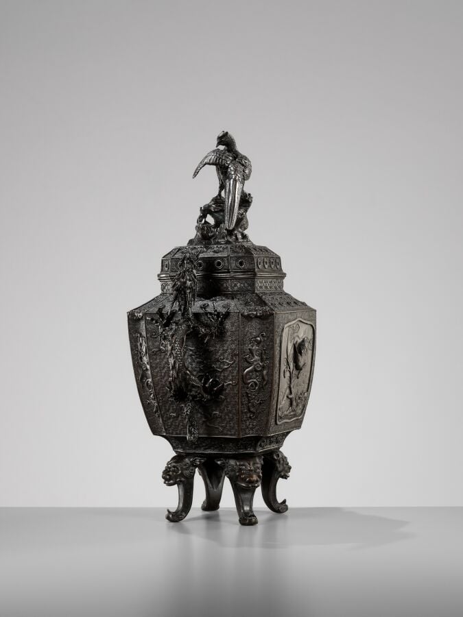 JAPON XVIIIème - XIXème siècle - Grand Koro (brûleur d'encens) en bronze de la…