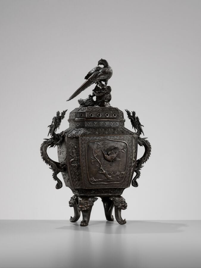 JAPON XVIIIème - XIXème siècle - Grand Koro (brûleur d'encens) en bronze de la…