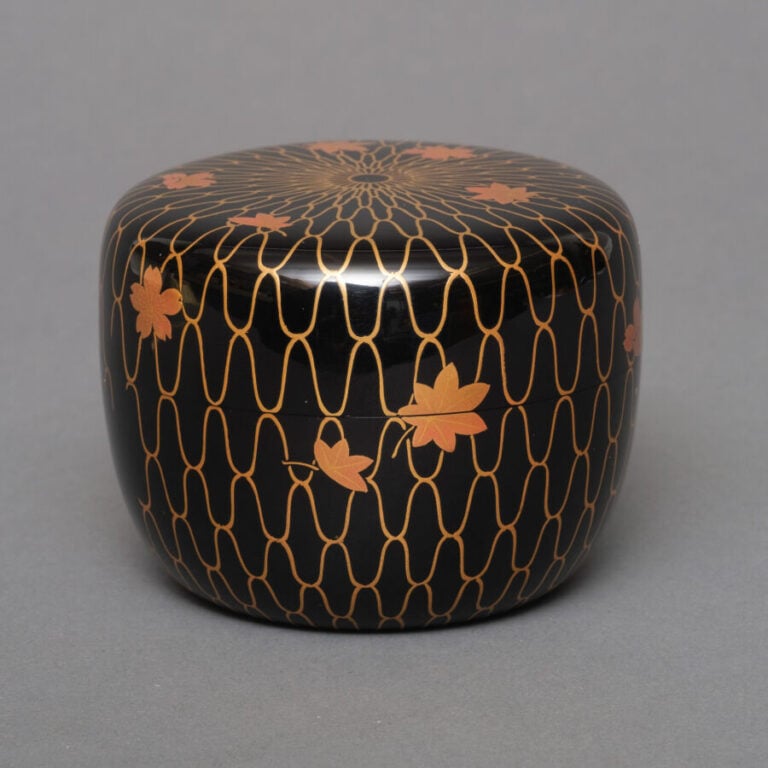 JAPON - XXème siècle - Période Shôwa (1926-1989). - Boîte à thé en laque (natsu…