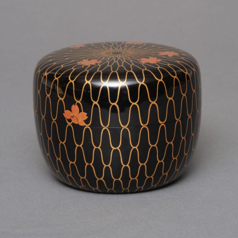 JAPON - XXème siècle - Période Shôwa (1926-1989). - Boîte à thé en laque (natsu…
